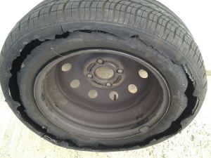 pneu estourado